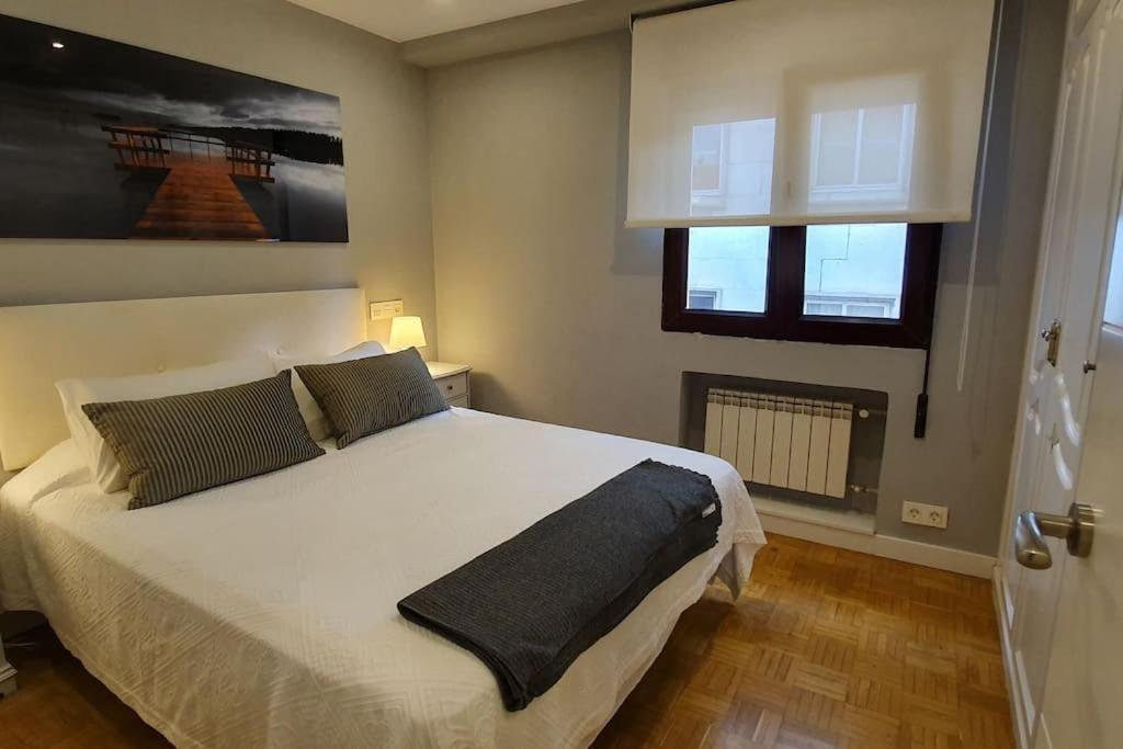 Moderno Apartamento En El Centro. El Carmen Wifi Gijón Exterior foto