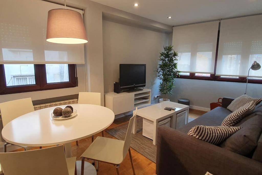 Moderno Apartamento En El Centro. El Carmen Wifi Gijón Exterior foto